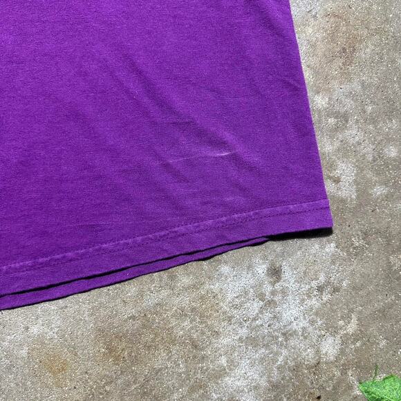 Vintage Y2K Arizona Graphic Tee Mens XL Purple 2000s Aztec Print Skater Shirt - Picture 4 of 5